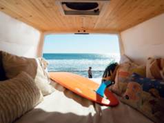 campings donde hacer surf