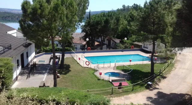 piscina camping bellavista